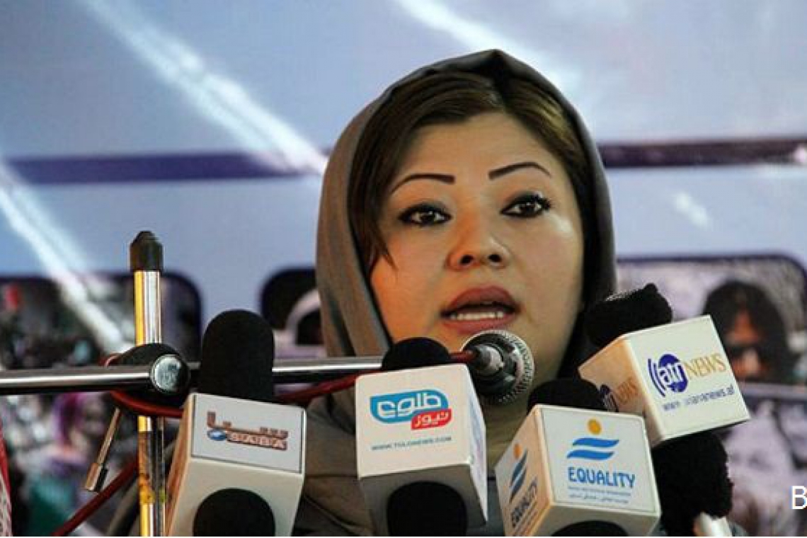 Violence on female journos affecting media work: study